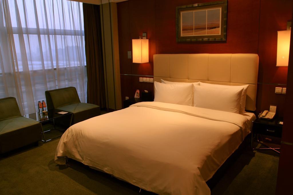 Khách sạn Shen Zhou International 4*